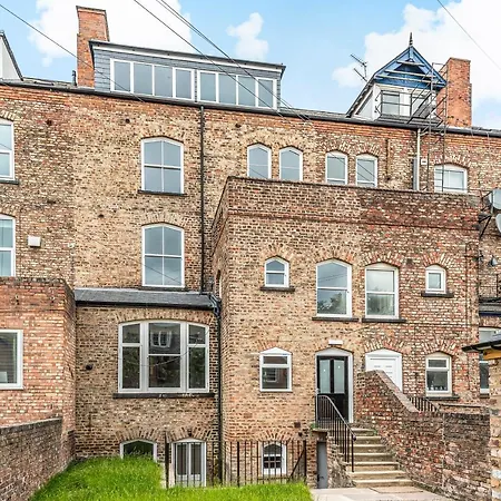 Galileo Penthouse, Racecourse, Unit Lejlighed *